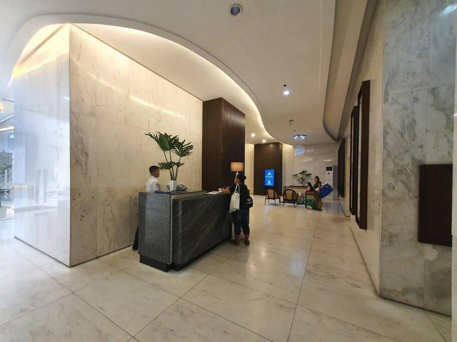 מנילה Bgc Taguig Cozy 2 Bedroom Loft, With Stunning Bgc Skyline View! מראה חיצוני תמונה
